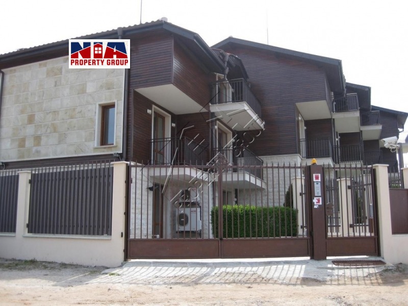 Продава КЪЩА, област Бургас, гр. Созопол • 329000 € / 643468.07 лв. • 89112653 1 — Holmes.bg Продава КЪЩА, област Бургас, гр. Созопол • 329000 € / 643468.07 лв. • 89112653 1
