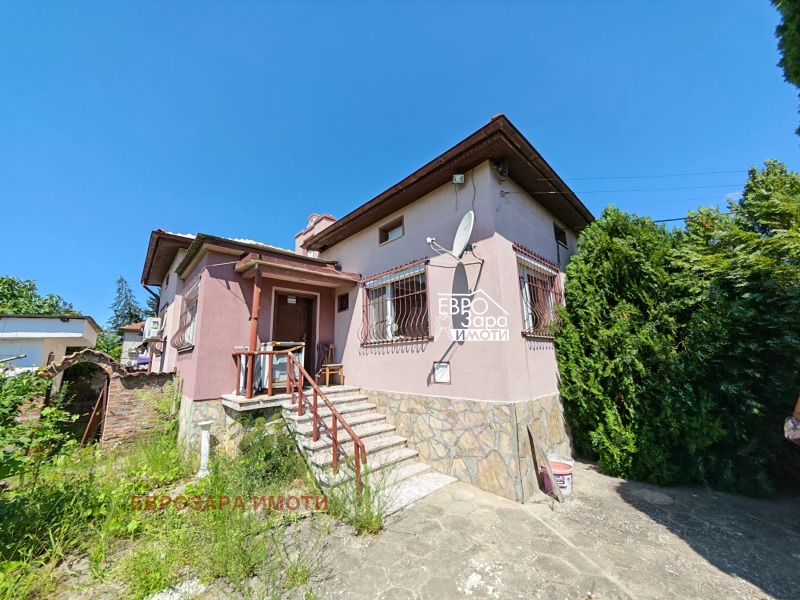 Продава КЪЩА, област Стара Загора, с. Черна гора • 49900 € / 97595.92 лв. • 29099676 1 — Holmes.bg Продава КЪЩА, област Стара Загора, с. Черна гора • 49900 € / 97595.92 лв. • 29099676 1