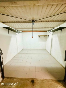 ГАРАЖ, ПАРКОМЯСТО, 16 m2 - Holmes.bg ГАРАЖ, ПАРКОМЯСТО, 16 m2