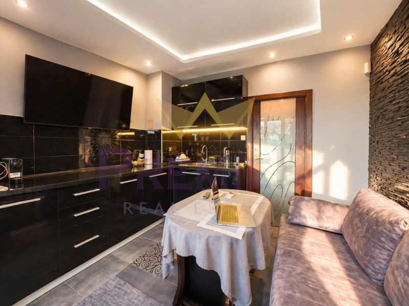 Продава 2-СТАЕН, град Варна, Младост 1 • 129900 € / 254062.32 лв. • 50719040 1 — Holmes.bg Продава 2-СТАЕН, град Варна, Младост 1 • 129900 € / 254062.32 лв. • 50719040 1