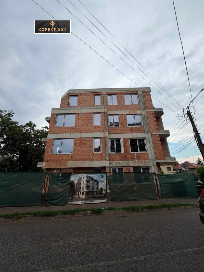 Продава 2-СТАЕН, град Русе, Родина 2 • 78000 € • 90114223 1 — Holmes.bg Продава 2-СТАЕН, град Русе, Родина 2 • 78000 € • 90114223 1