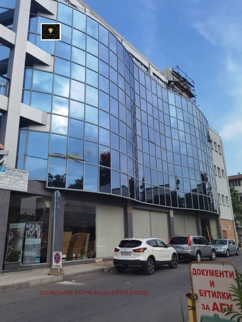 Продава  Офис, град Пловдив, Каменица 1 • 93 000 EUR • ID 19973889 — holmes.bg - [1] 