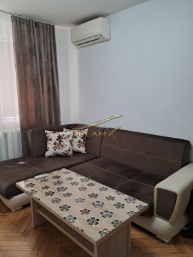 3-СТАЕН, 70 m2 - Holmes.bg 3-СТАЕН, 70 m2