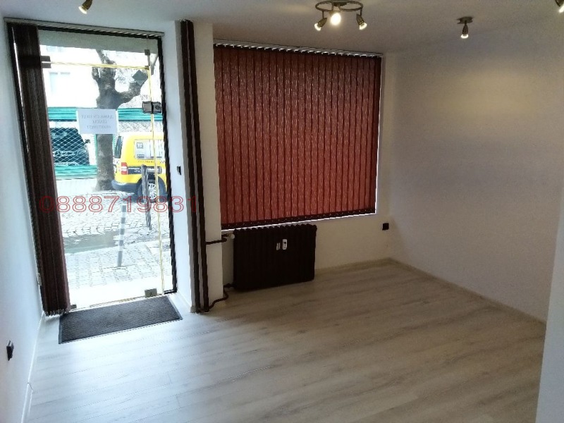 Под наем МАГАЗИН, град София, Център • 500 € / 977.91 лв. • 21727184 1 — Holmes.bg Под наем МАГАЗИН, град София, Център • 500 € / 977.91 лв. • 21727184 1