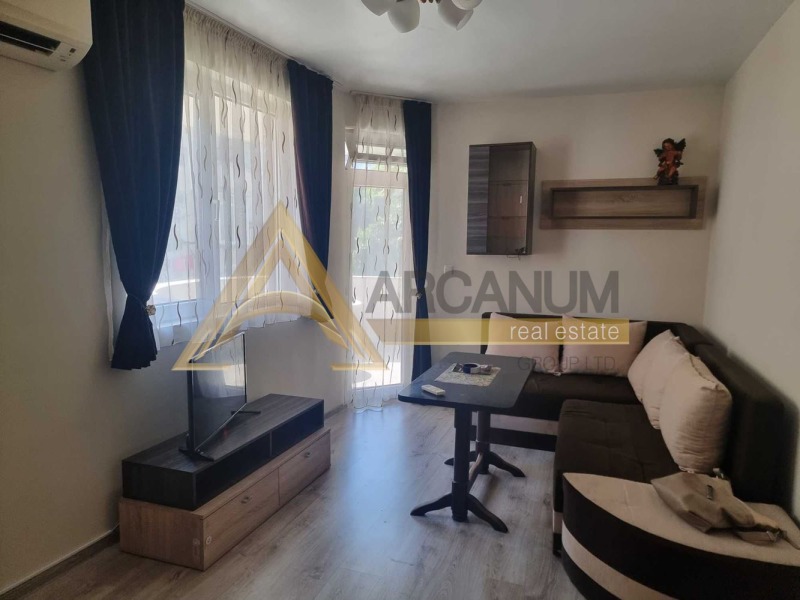 Под наем 3-СТАЕН, град Варна, Център • 1100 лв. / 562.42 € • 52661802 1 — Holmes.bg Под наем 3-СТАЕН, град Варна, Център • 1100 лв. / 562.42 € • 52661802 1