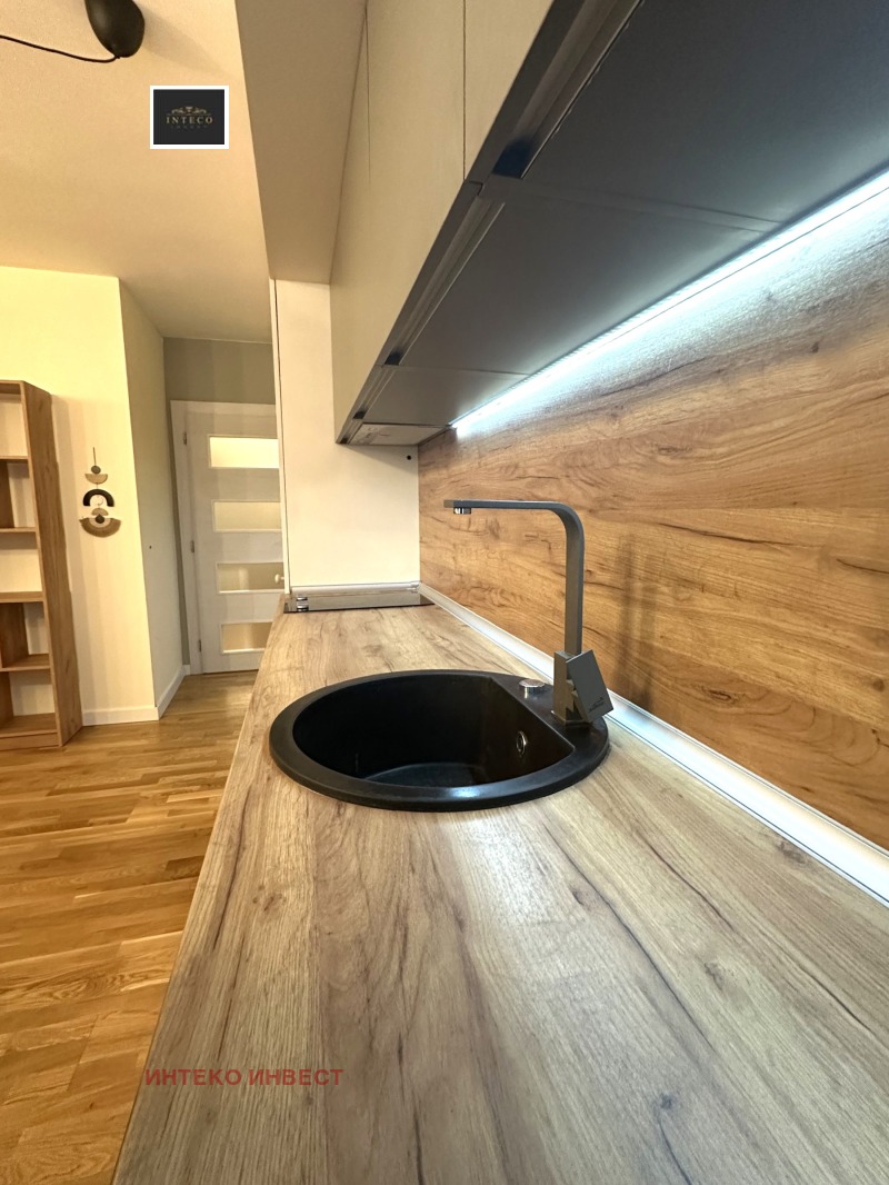 Под наем 3-СТАЕН, град София, Лозенец • 1250 € • 58695845 1 — Holmes.bg Под наем 3-СТАЕН, град София, Лозенец • 1250 € • 58695845 1