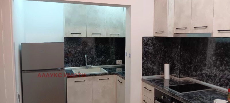 Под наем 3-СТАЕН, град Русе, Здравец Изток • 420 € / 821.45 лв. • 18147820 1 — Holmes.bg Под наем 3-СТАЕН, град Русе, Здравец Изток • 420 € / 821.45 лв. • 18147820 1