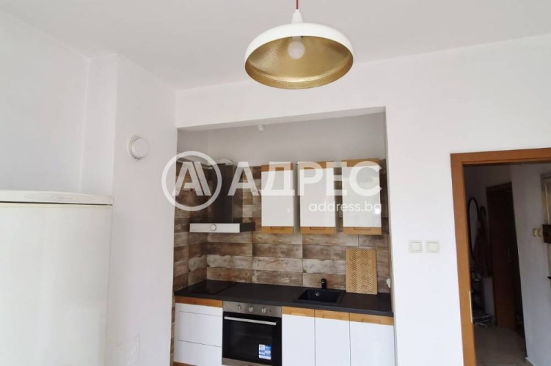 Под наем 2-СТАЕН, град София, Център • 650 € • 27457738 1 — Holmes.bg Под наем 2-СТАЕН, град София, Център • 650 € • 27457738 1