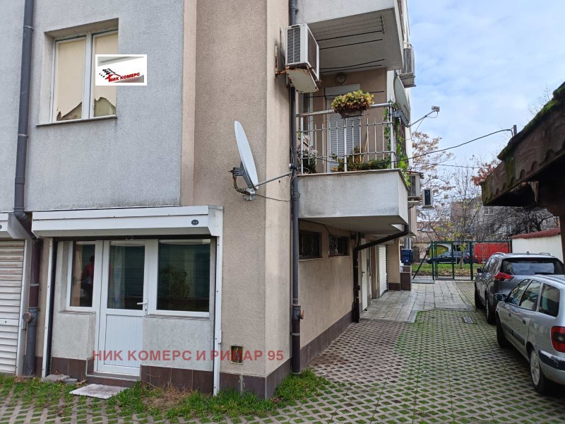 Под наем АТЕЛИЕ, ТАВАН, град София, Левски • 280 € / 547.63 лв. • 92327194 1 — Holmes.bg Под наем АТЕЛИЕ, ТАВАН, град София, Левски • 280 € / 547.63 лв. • 92327194 1