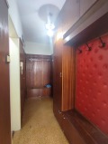 Под наем 3-СТАЕН, град София, Дружба 1 • 560 € / 1095.26 лв. • 82351021 13 — Holmes.bg Под наем 3-СТАЕН, град София, Дружба 1 • 560 € / 1095.26 лв. • 82351021 13