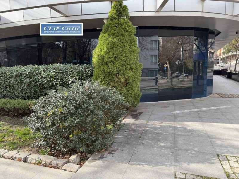 Под наем ЗАВЕДЕНИЕ, град София, ж.гр.Южен парк • 7500 € / 14668.73 лв. • 40674968 1 — Holmes.bg Под наем ЗАВЕДЕНИЕ, град София, ж.гр.Южен парк • 7500 € / 14668.73 лв. • 40674968 1