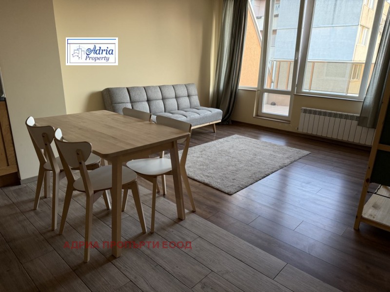 Под наем 3-СТАЕН, град София, Обеля 2 • 650 € • 70619825 1 — Holmes.bg Под наем 3-СТАЕН, град София, Обеля 2 • 650 € • 70619825 1