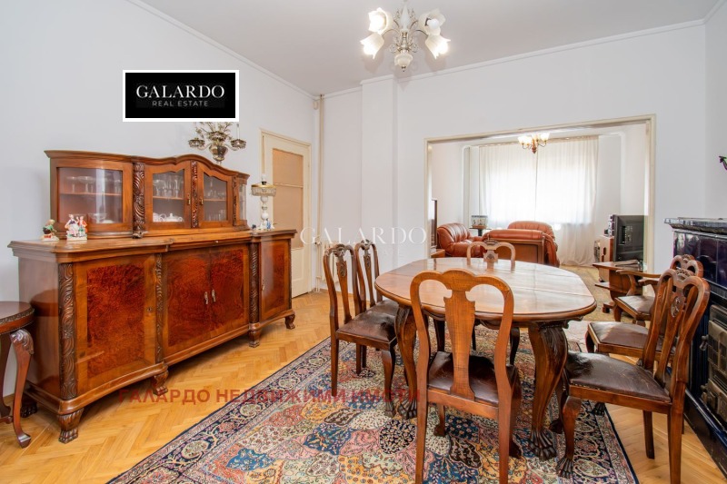 Под наем 3-СТАЕН, град София, Център • 800 € / 1564.66 лв. • 95294379 1 — Holmes.bg Под наем 3-СТАЕН, град София, Център • 800 € / 1564.66 лв. • 95294379 1