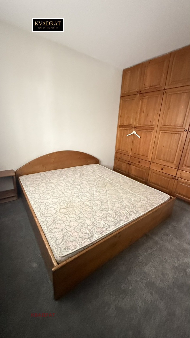 Под наем 2-СТАЕН, град София, Стрелбище • 650 € / 1271.29 лв. • 63390107 1 — Holmes.bg Под наем 2-СТАЕН, град София, Стрелбище • 650 € / 1271.29 лв. • 63390107 1
