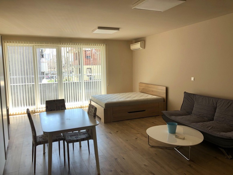 Под наем 1-СТАЕН, град София, Банишора • 550 € / 1075.71 лв. • 10852565 1 — Holmes.bg Под наем 1-СТАЕН, град София, Банишора • 550 € / 1075.71 лв. • 10852565 1