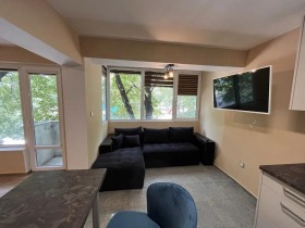 Обява Дава под наем 2-СТАЕН,град Варна, Зимно кино Тракия