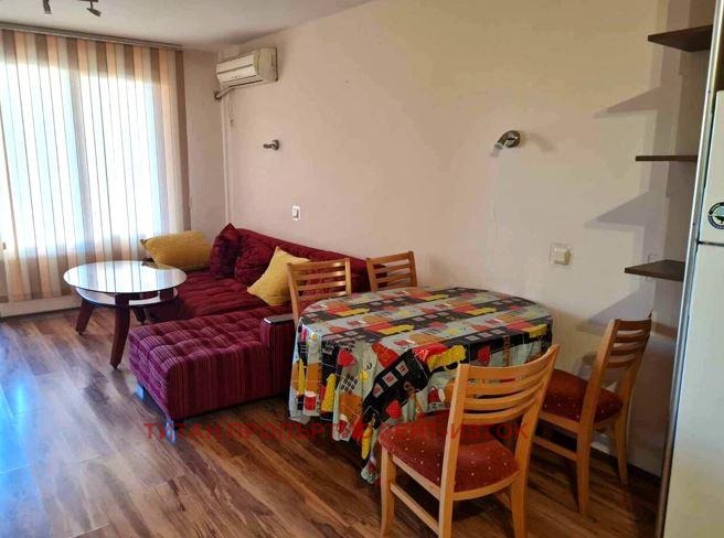 Под наем 2-СТАЕН, град Бургас, Братя Миладинови • 850 лв. / 434.60 € • 94379442 1 — Holmes.bg Под наем 2-СТАЕН, град Бургас, Братя Миладинови • 850 лв. / 434.60 € • 94379442 1