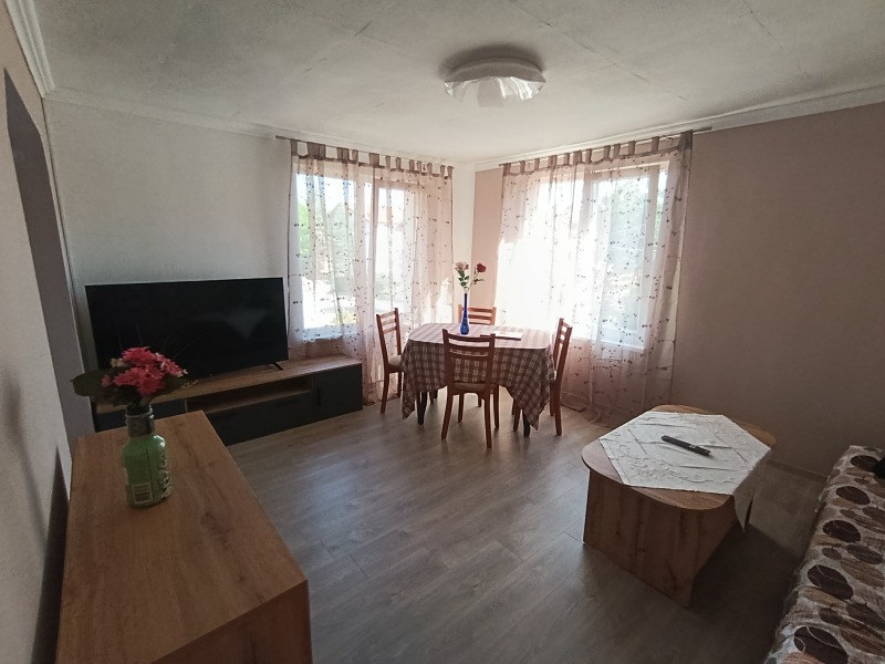 Под наем 2-СТАЕН, град София, гр. Банкя • 700 € • 93020069 1 — Holmes.bg Под наем 2-СТАЕН, град София, гр. Банкя • 700 € • 93020069 1