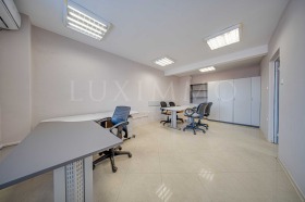 ОФИС, 50 m2 - Holmes.bg ОФИС, 50 m2