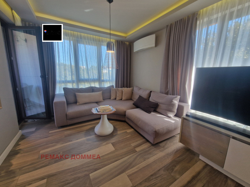 Под наем 2-СТАЕН, град Варна, к.к. Златни пясъци • 1000 € • 42813027 1 — Holmes.bg Под наем 2-СТАЕН, град Варна, к.к. Златни пясъци • 1000 € • 42813027 1