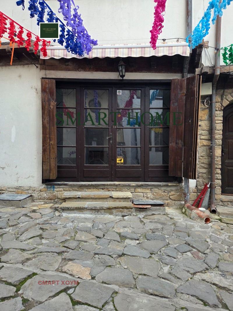 Под наем МАГАЗИН, град Велико Търново, Център • 900 лв. / 460.16 € • 44193279 1 — Holmes.bg Под наем МАГАЗИН, град Велико Търново, Център • 900 лв. / 460.16 € • 44193279 1