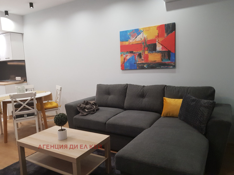 Под наем 2-СТАЕН, град София, Банишора • 670 € • 20002458 1 — Holmes.bg Под наем 2-СТАЕН, град София, Банишора • 670 € • 20002458 1