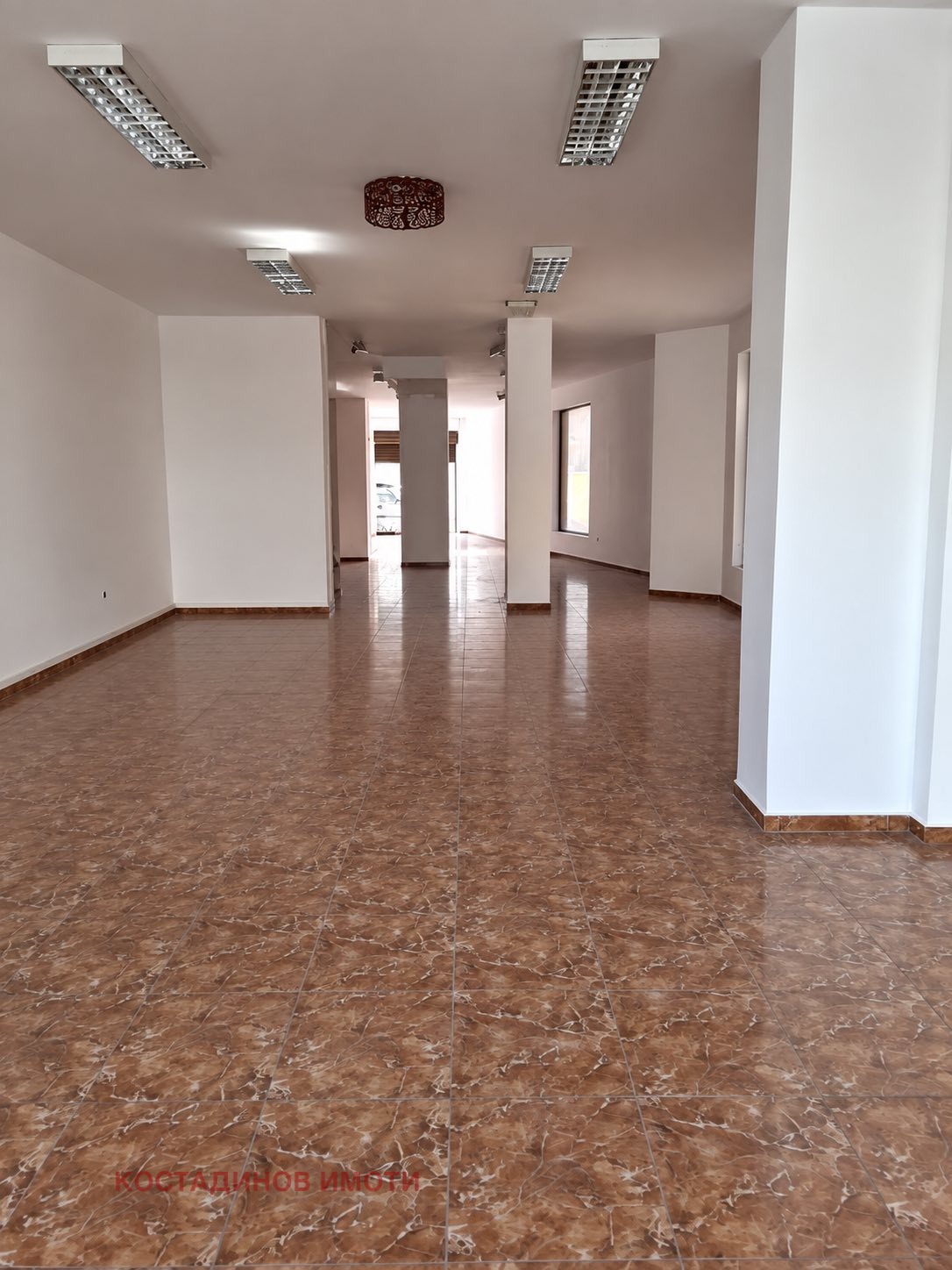 Дава под наем Магазин град Пловдив , Кършияка , 220 кв.м | 49585837 — Imoti.com Дава под наем Магазин град Пловдив , Кършияка , 220 кв.м | 49585837
