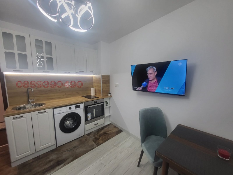 Под наем 2-СТАЕН, град Русе, Център • 300 € • 44048640 1 — Holmes.bg Под наем 2-СТАЕН, град Русе, Център • 300 € • 44048640 1