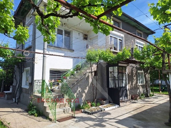 Под наем ЕТАЖ ОТ КЪЩА, област Пловдив, с. Войводиново • 275 € / 537.85 лв. • 31335849 1 — Holmes.bg Под наем ЕТАЖ ОТ КЪЩА, област Пловдив, с. Войводиново • 275 € / 537.85 лв. • 31335849 1