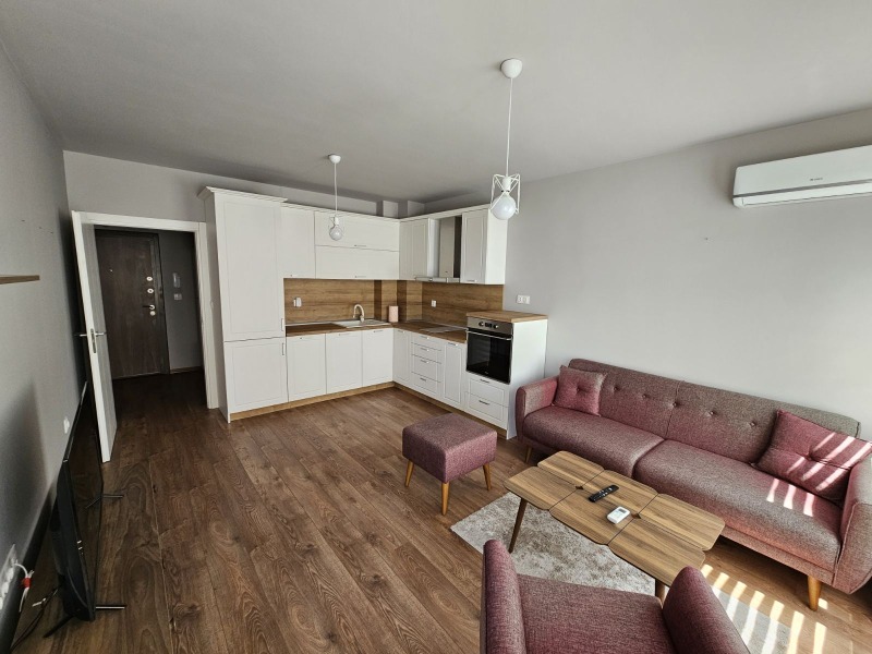 Под наем 2-СТАЕН, град Пловдив, Остромила • 590 € • 40647560 1 — Holmes.bg Под наем 2-СТАЕН, град Пловдив, Остромила • 590 € • 40647560 1