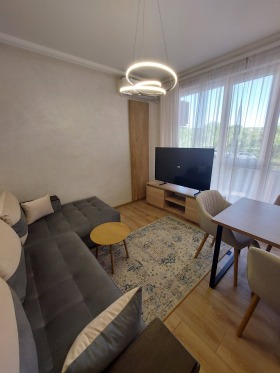 Обява Дава под наем 3-СТАЕН,град Шумен, Пазара