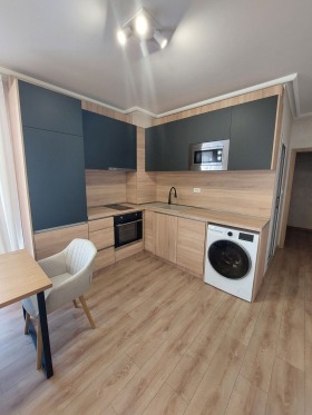 Обява Дава под наем 3-СТАЕН,град Шумен, Пазара