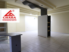 Обява Дава под наем МАГАЗИН,град Русе, Център