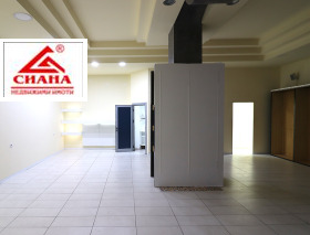 Обява Дава под наем МАГАЗИН,град Русе, Център>