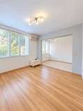 Под наем 3-СТАЕН, град София, Център • 680 € • 76530635 4 — Holmes.bg Под наем 3-СТАЕН, град София, Център • 680 € • 76530635 4