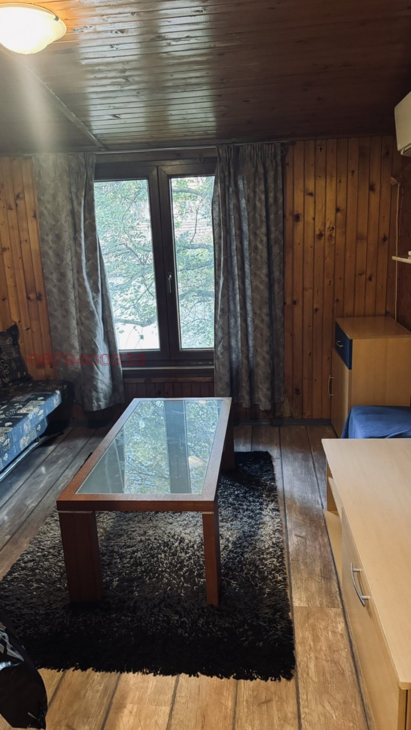 Под наем АТЕЛИЕ, ТАВАН, град София, Хиподрума • 300 € / 586.75 лв. • 78653688 1 — Holmes.bg Под наем АТЕЛИЕ, ТАВАН, град София, Хиподрума • 300 € / 586.75 лв. • 78653688 1