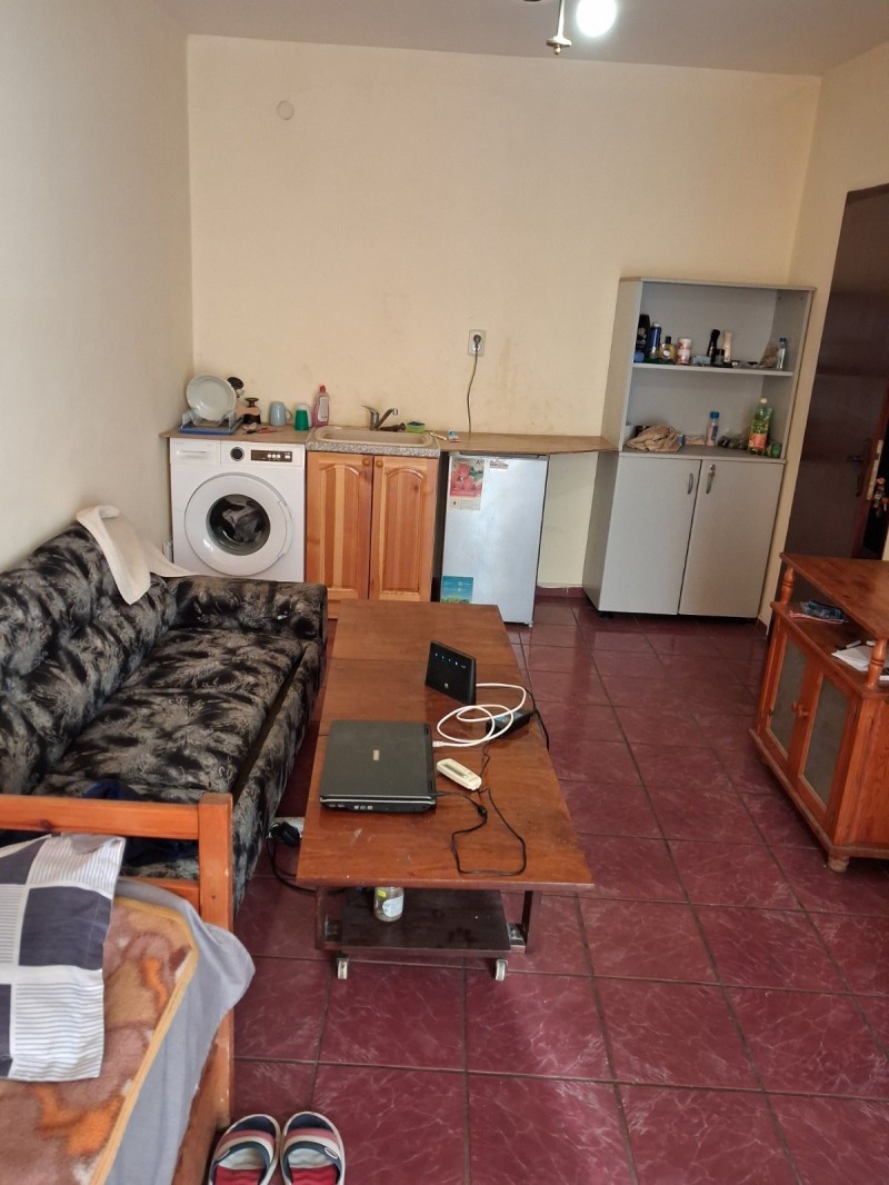 Под наем СТАЯ, град Пловдив, Кършияка • 200 € / 391.17 лв. • 93076315 1 — Holmes.bg Под наем СТАЯ, град Пловдив, Кършияка • 200 € / 391.17 лв. • 93076315 1