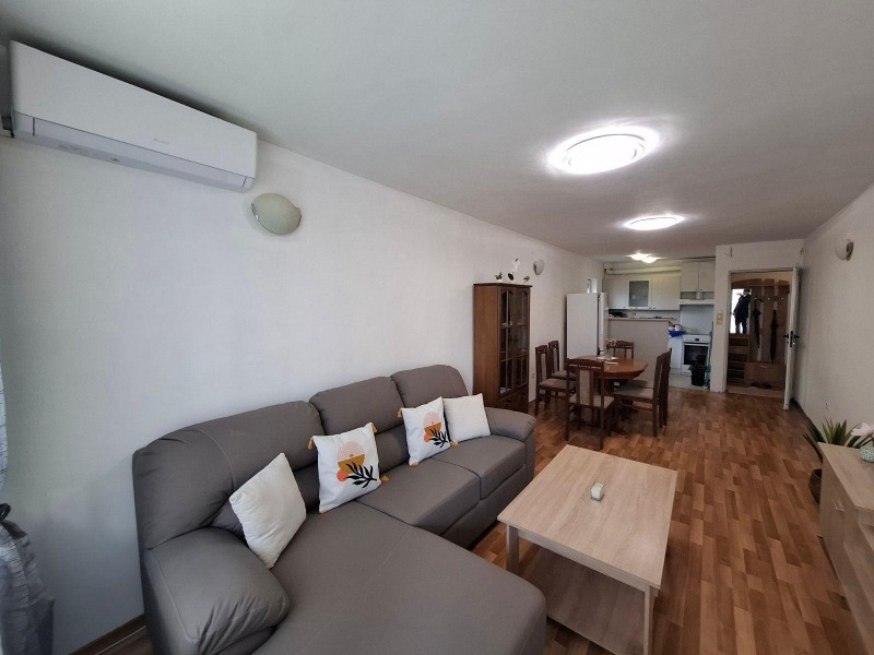 Под наем 3-СТАЕН, град Варна, ЖП Гара • 830 € / 1623.34 лв. • 77908986 1 — Holmes.bg Под наем 3-СТАЕН, град Варна, ЖП Гара • 830 € / 1623.34 лв. • 77908986 1