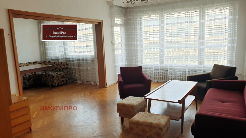 Под наем 3-СТАЕН, град София, Гео Милев • 600 € / 1173.50 лв. • 25891833 1 — Holmes.bg Под наем 3-СТАЕН, град София, Гео Милев • 600 € / 1173.50 лв. • 25891833 1