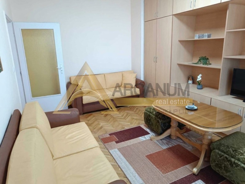 Под наем 3-СТАЕН, град Варна, Възраждане 1 • 1100 лв. / 562.42 € • 36169536 1 — Holmes.bg Под наем 3-СТАЕН, град Варна, Възраждане 1 • 1100 лв. / 562.42 € • 36169536 1