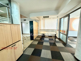 ОФИС, 328 m2 - Holmes.bg ОФИС, 328 m2