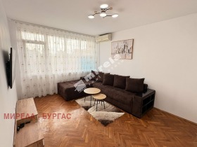 4-СТАЕН, 87 m2 - Holmes.bg 4-СТАЕН, 87 m2