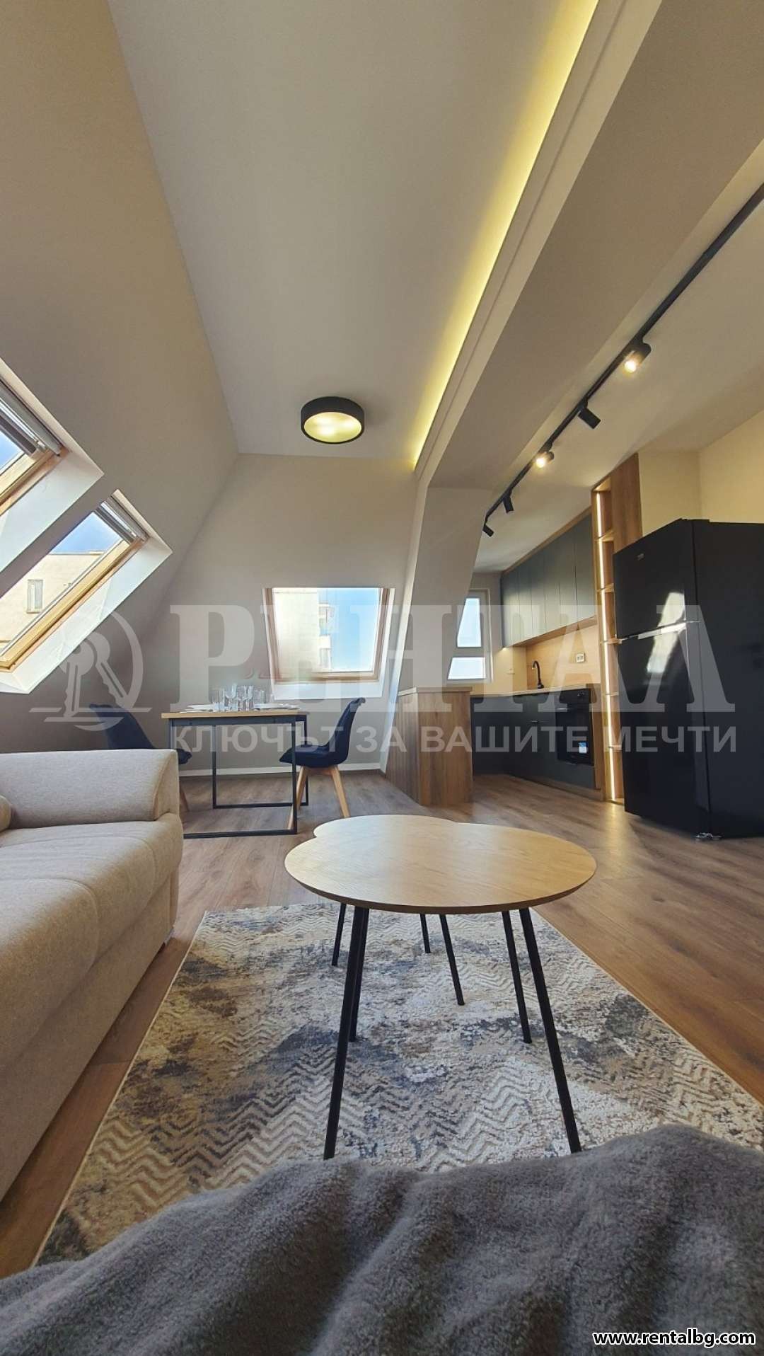Дава под наем 3-стаен град Пловдив , Център , 100 кв.м | 24675841 — Imoti.com Дава под наем 3-стаен град Пловдив , Център , 100 кв.м | 24675841