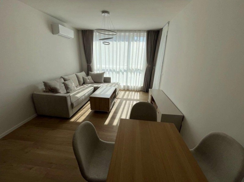 Под наем 2-СТАЕН, град София, Дружба 2 • 700 € • 82772758 1 — Holmes.bg Под наем 2-СТАЕН, град София, Дружба 2 • 700 € • 82772758 1