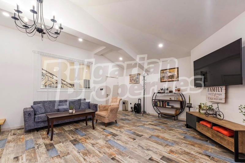Под наем КЪЩА, град Варна, с. Звездица • 1999 € / 3909.70 лв. • 78327051 1 — Holmes.bg Под наем КЪЩА, град Варна, с. Звездица • 1999 € / 3909.70 лв. • 78327051 1