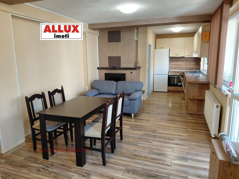 Под наем 2-СТАЕН, град Русе, Център • 450 € / 880.12 лв. • 70322457 1 — Holmes.bg Под наем 2-СТАЕН, град Русе, Център • 450 € / 880.12 лв. • 70322457 1