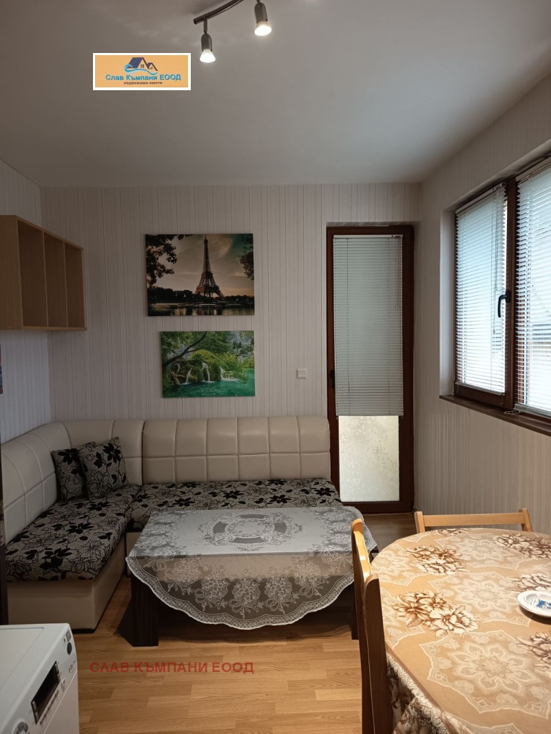 Под наем 2-СТАЕН, град Варна, Възраждане 1 • 700 лв. / 357.90 € • 41981531 1 — Holmes.bg Под наем 2-СТАЕН, град Варна, Възраждане 1 • 700 лв. / 357.90 € • 41981531 1