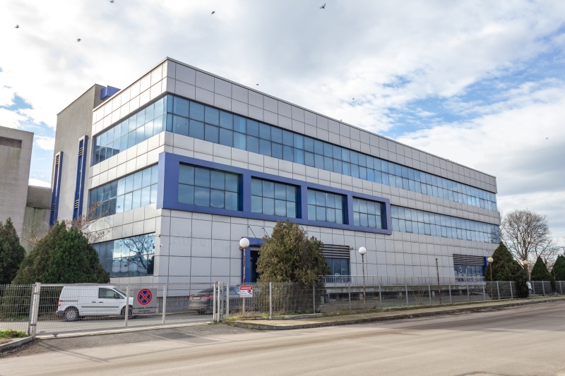Под наем ОФИС, град Варна, Островна промишлена зона • 600 € • 33690414 1 — Holmes.bg Под наем ОФИС, град Варна, Островна промишлена зона • 600 € • 33690414 1