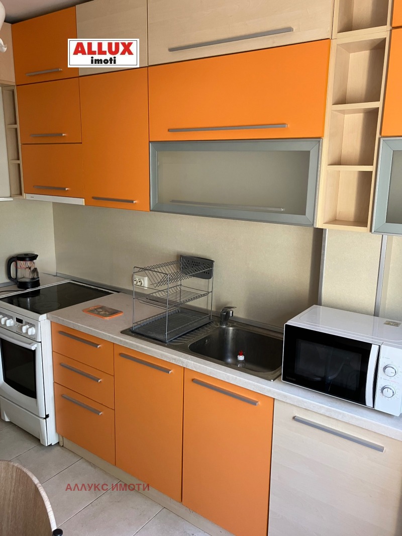 Под наем 1-СТАЕН, град Русе, Център • 550 лв. / 281.21 € • 25021524 1 — Holmes.bg Под наем 1-СТАЕН, град Русе, Център • 550 лв. / 281.21 € • 25021524 1