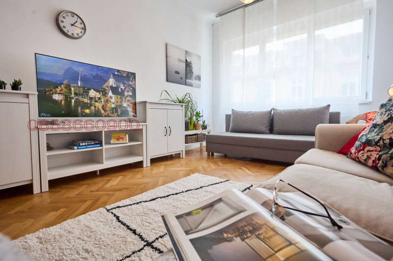 Под наем 3-СТАЕН, град София, Център • 960 € / 1877.60 лв. • 27739836 1 — Holmes.bg Под наем 3-СТАЕН, град София, Център • 960 € / 1877.60 лв. • 27739836 1